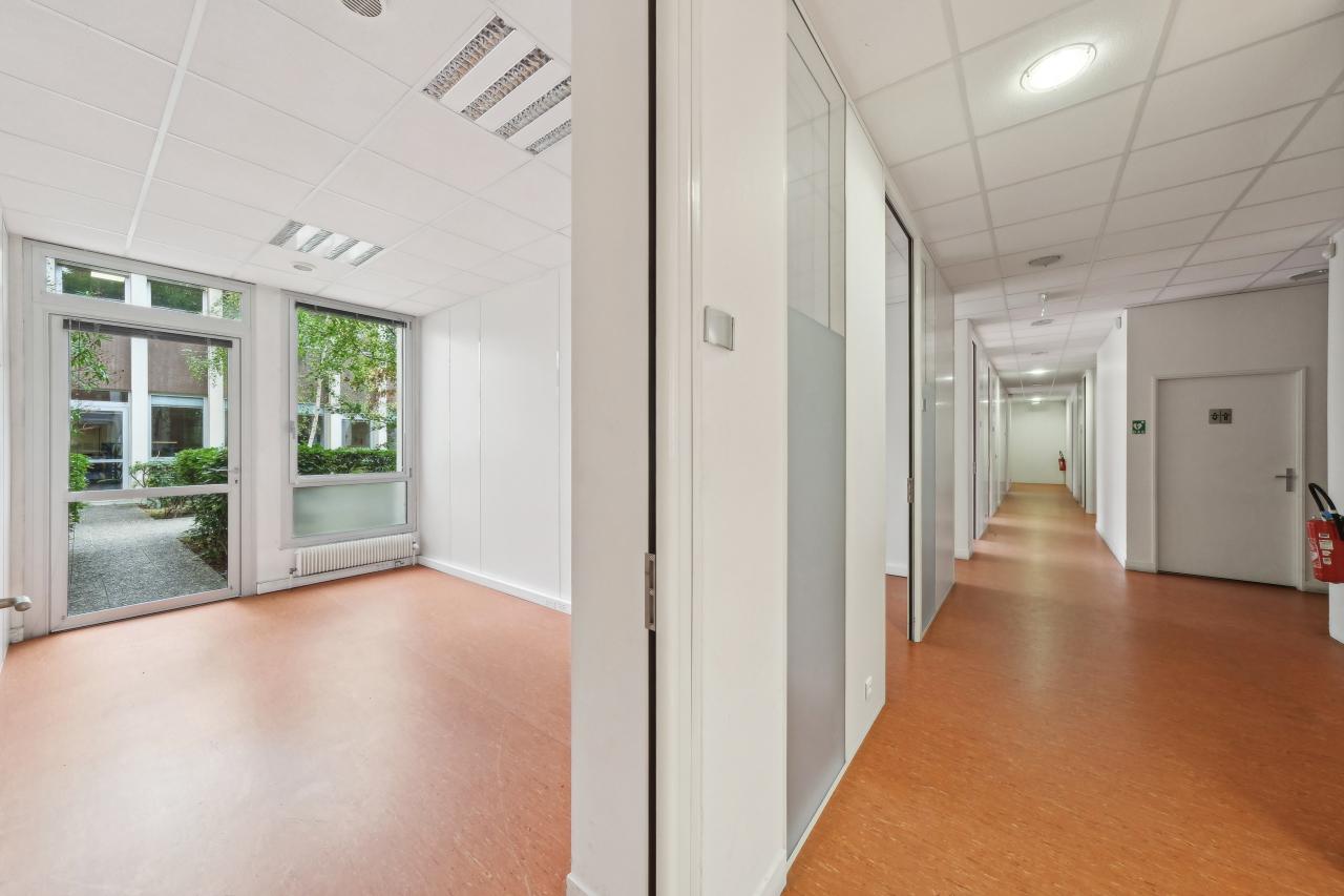 Bureau Paris 602m² Location bureau Paris OLBUR2423588 6